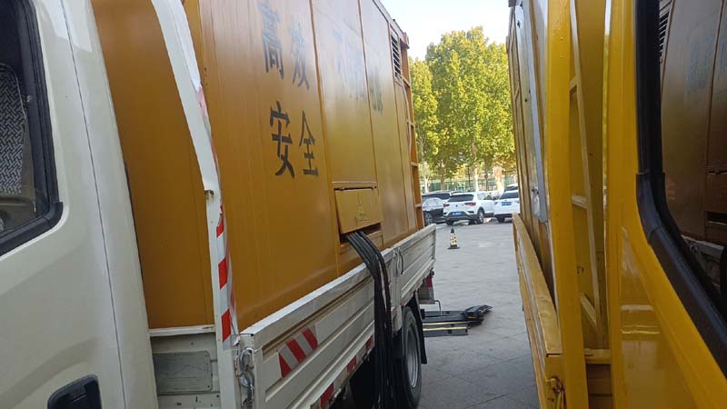 谯城如何判断柴油发电机组和UPS电源的切换时间是否符合要求？